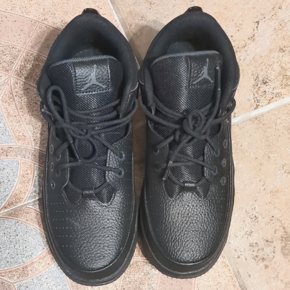 Jordan Unisex Black Sneakers